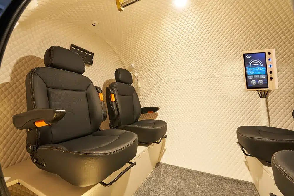 4-5 Person Hyperbaric Oxygen Chamber – 2.0 ATA Hard Shell - Image 5